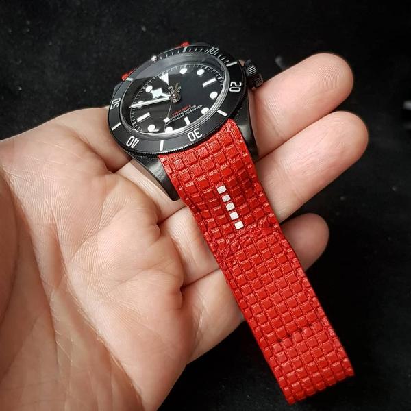 Extreme Chessboard Red With White Stripe