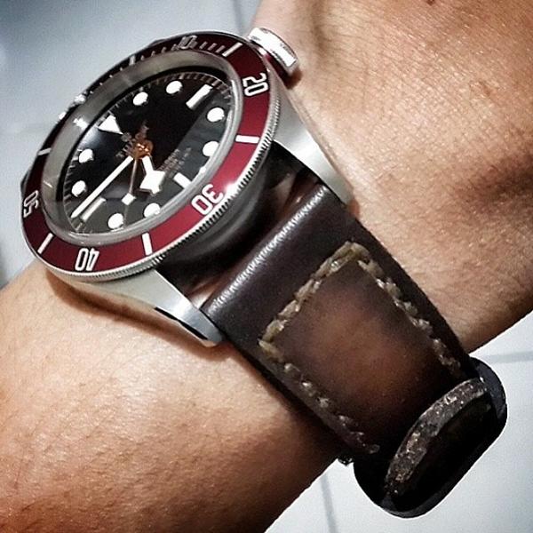 Tudor Straps - Arillo Serie