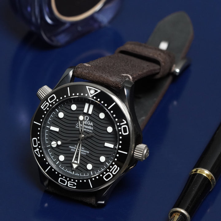 Omega Straps - Minimalist Ebony