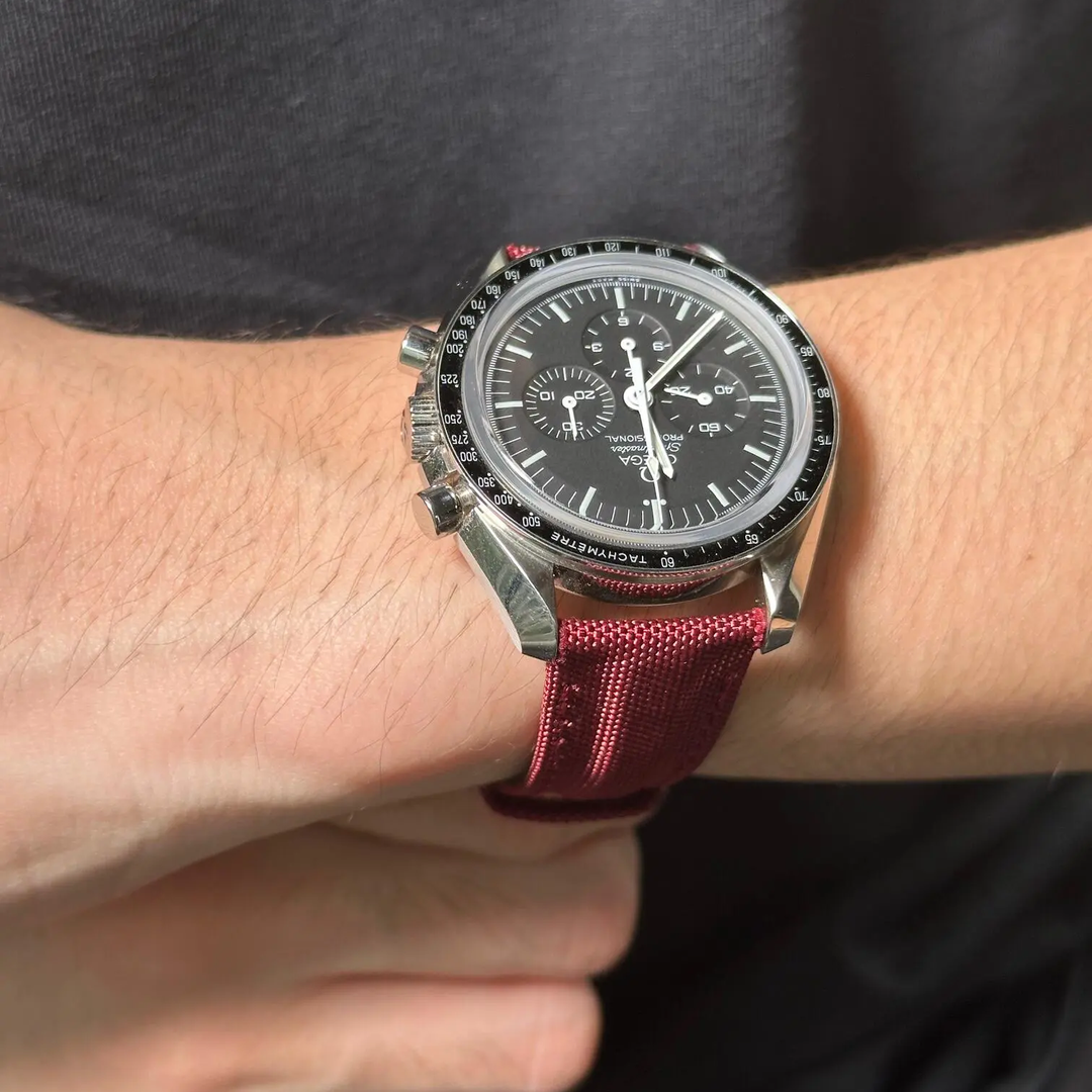 Omega Straps - Kevlar Magenta