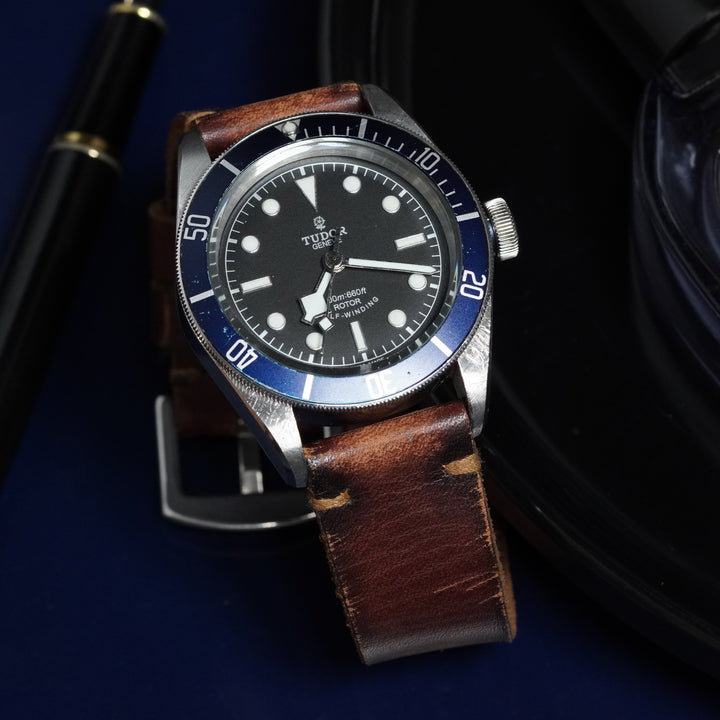 Tudor Straps - Caitlin 4 Minimal Stitch