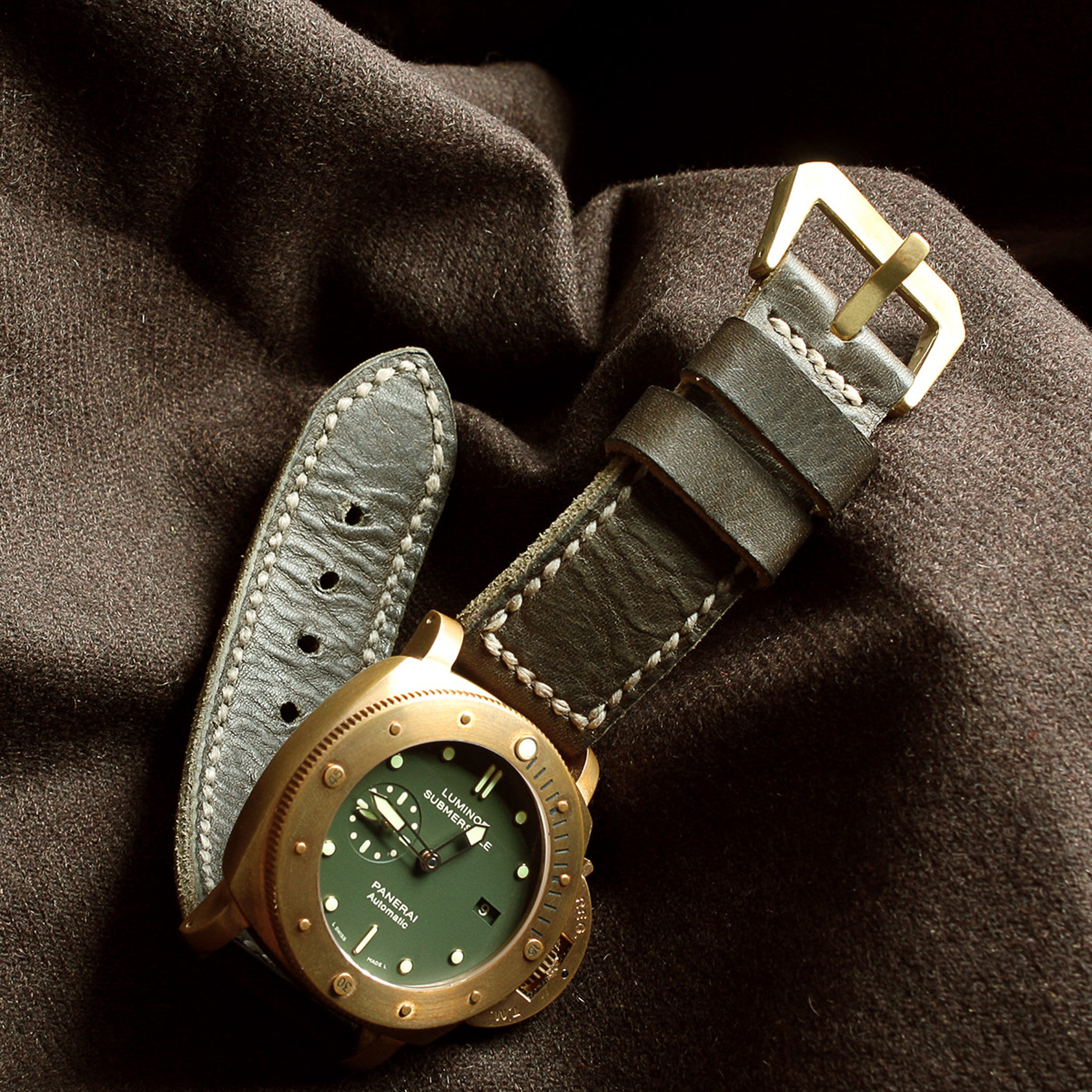 Panerai Submersible Straps - Bronze – GunnyStore