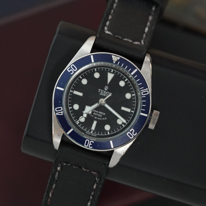 Tudor Straps - Brutal Black