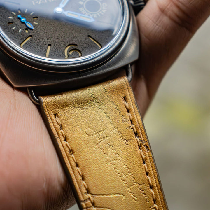Gold Patina Scritto