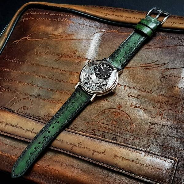 Green Patina Scritto