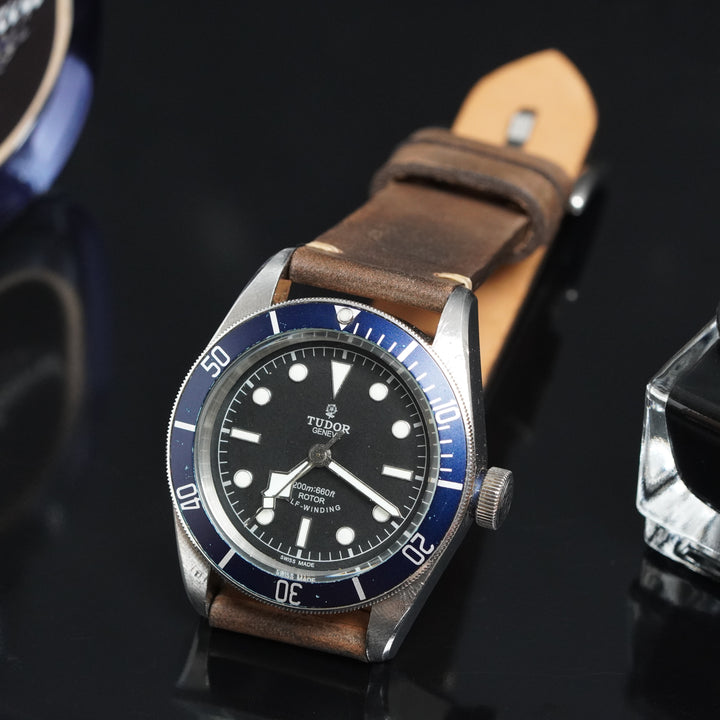 Tudor Straps - Minimalist Chocolate