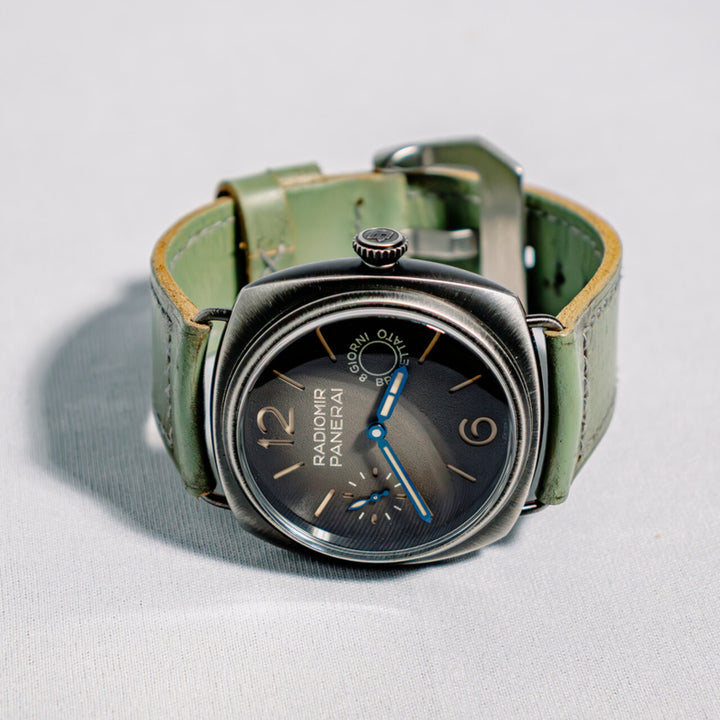 Vague Green Strap