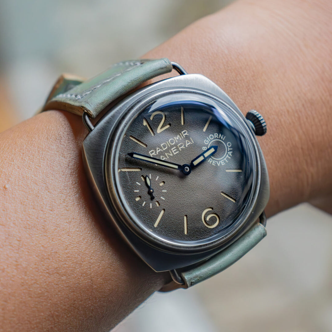 Vague Green Strap