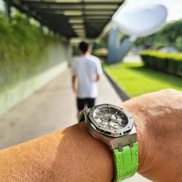 Audemars Piguet Strap Neon Green Croco by GunnyStraps