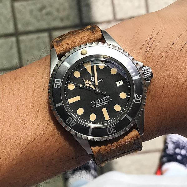 Steinhart ocean store one leather strap